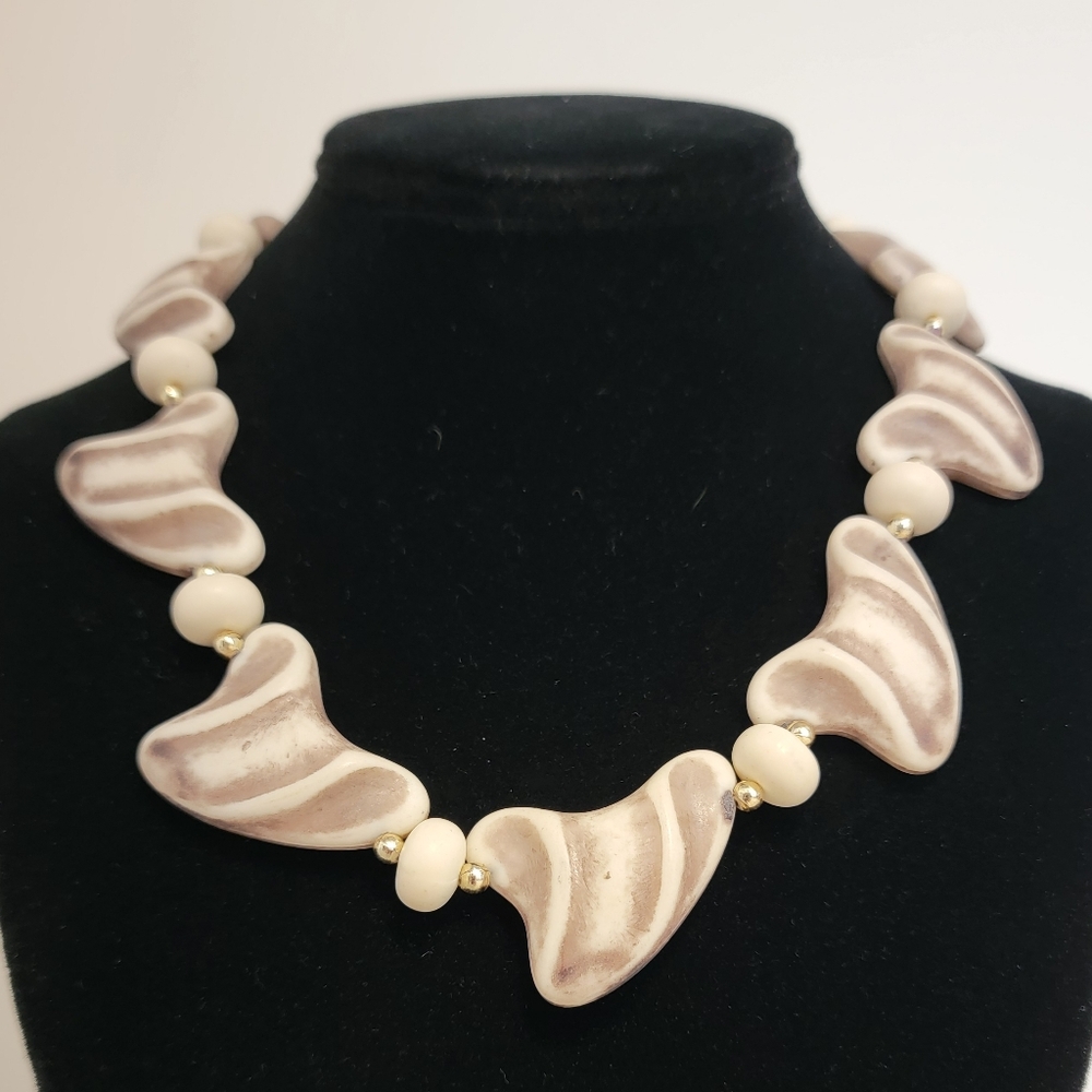Vintage Abstract Sculptural Cream Taupe Bead Necklace Mod Statement 18”